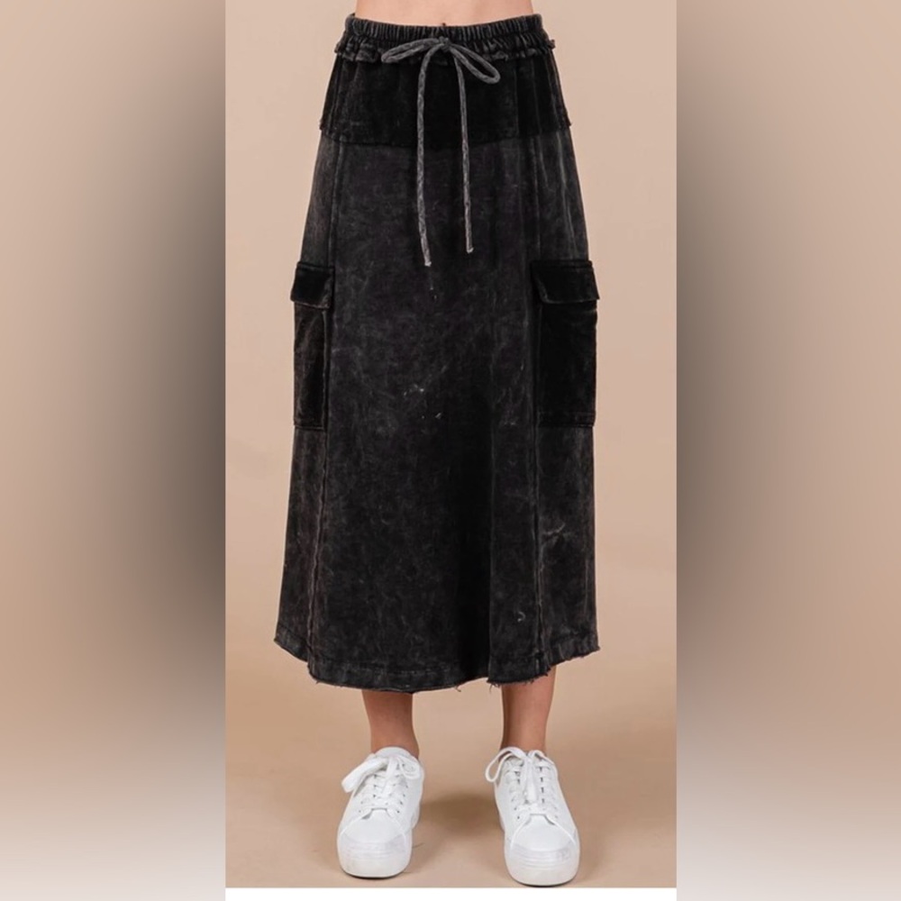 Black Washed Midi Skirt with Pockets
